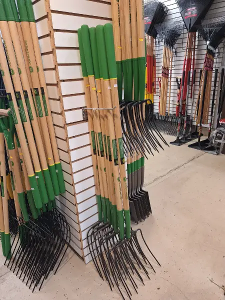 Digging Bars & Post Hole Diggers